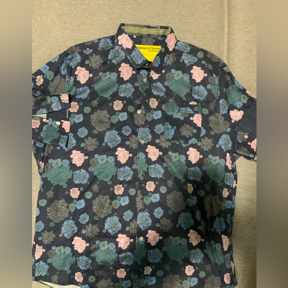 Descendant of Thieves Long sleeve floral shirt